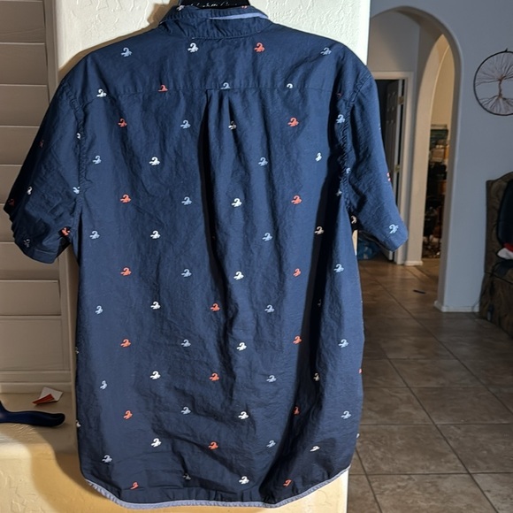 Michael Bastian Blue with Red White Blue Scorpions Printed Short Sleeve Shirt - Picture 4 of 6